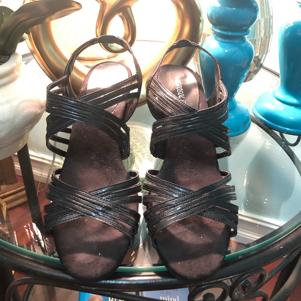 Stylish Aresoles 4” heels “comfort at its best”